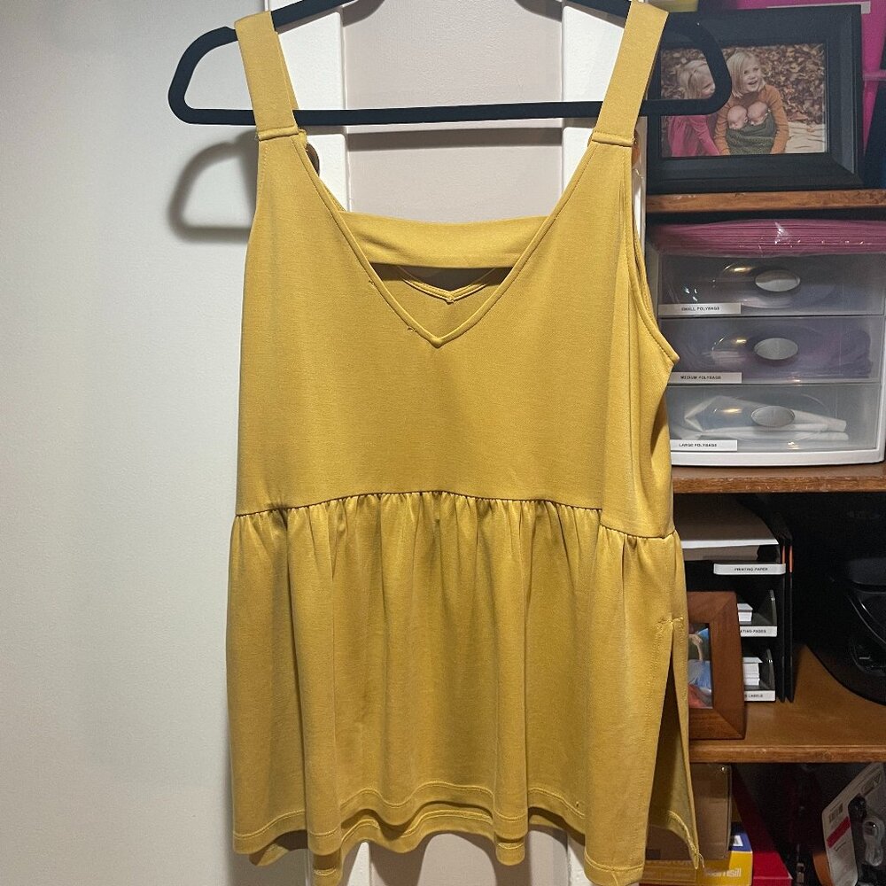 Dole & Rae Tank Top in Gold Yellow
